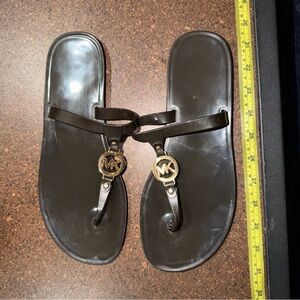 Michael Kors Dark Brown MK Logo Thong Sandals size 9/10